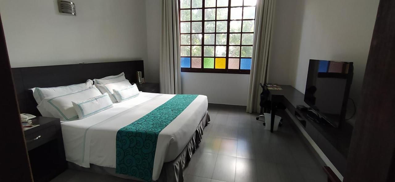 Hotel Union Girardot Exterior foto